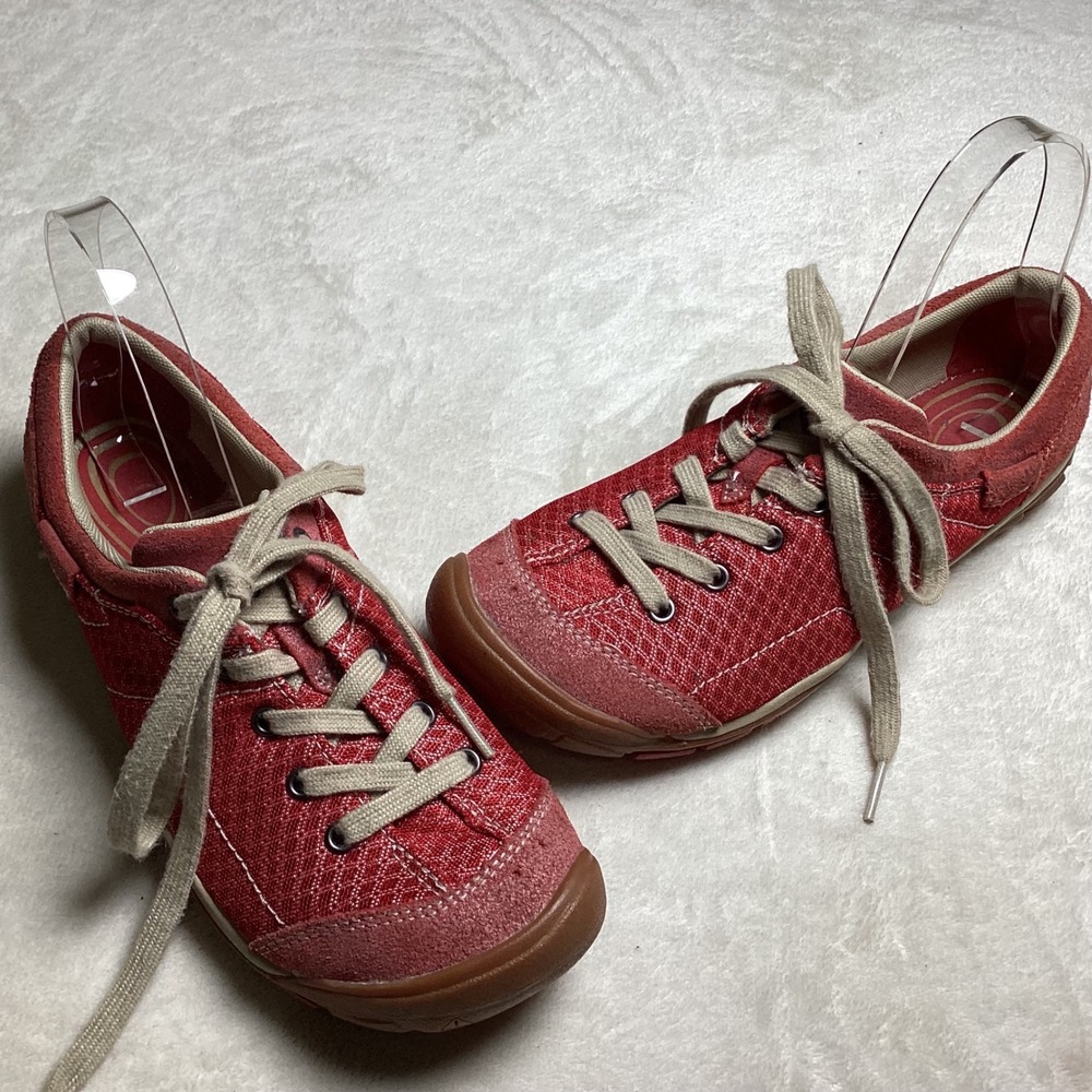 Keen CNX Red Suede Textile Lace Up Walking Sneakers 1012361 Women's 7.5